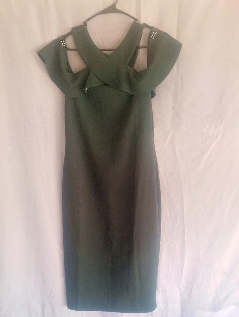 Rachel Roy Ruffle Midi Dress in Green Size Medium Like New